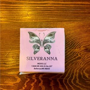 Silveranna silverettes